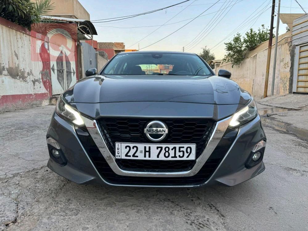 نیسان ئەلتیما